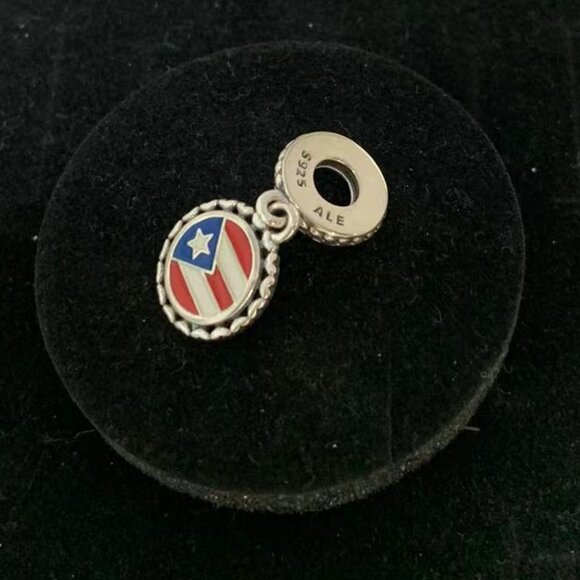 Pandora Sanse '19 Puerto rico Exclusive Charm Pendant - Picture 1 of 2
